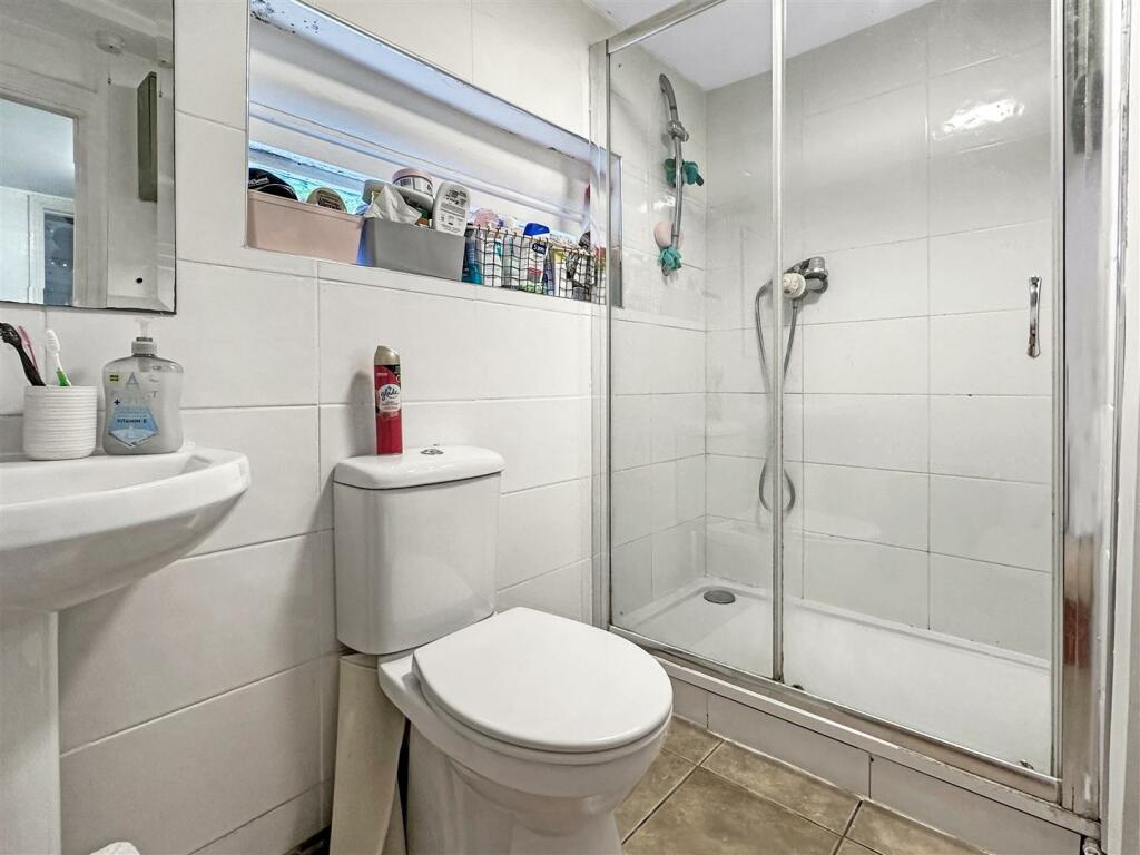 shower room.jpg