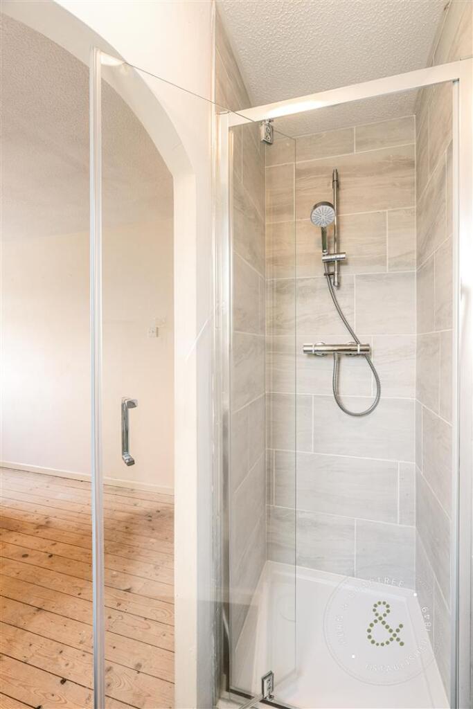 Maes Y Crochan, St Mellons, Cardiff (29).jpg