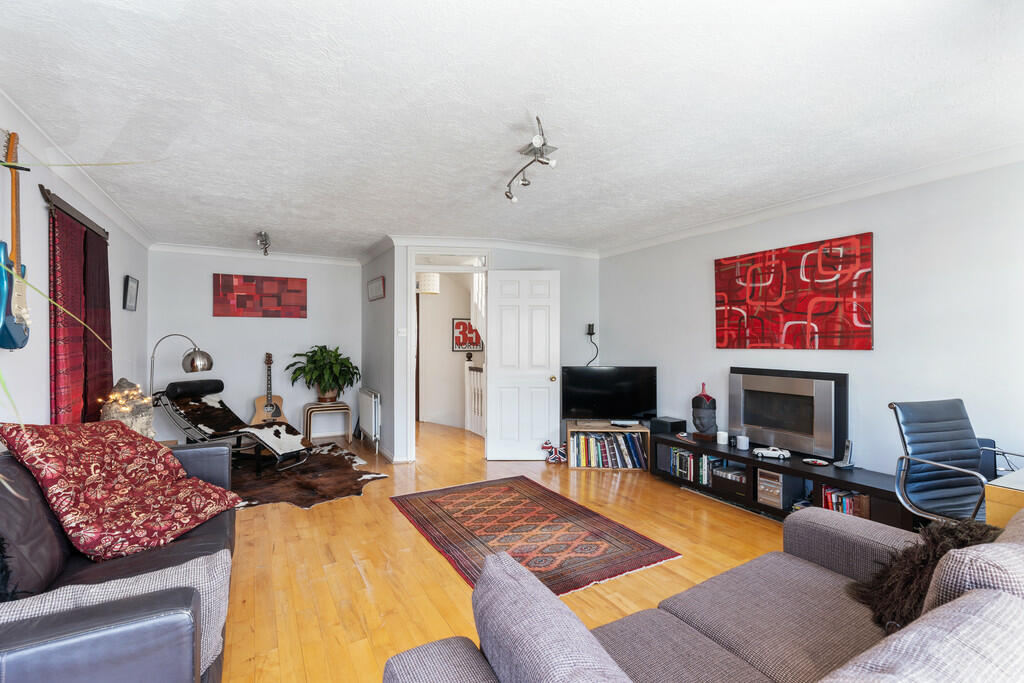35 North Gardens-...