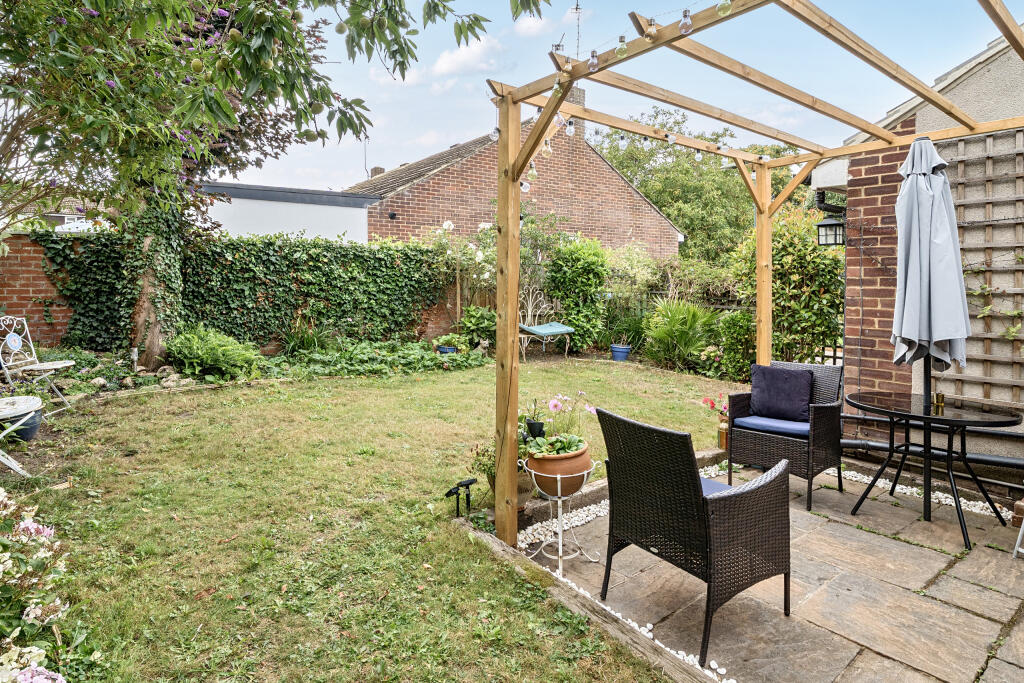 1344082-10-68aef306b1945