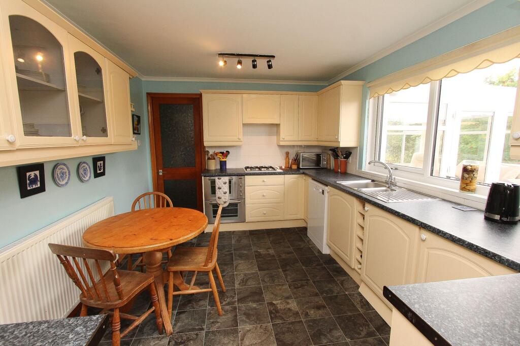 'Dining' Kitchen