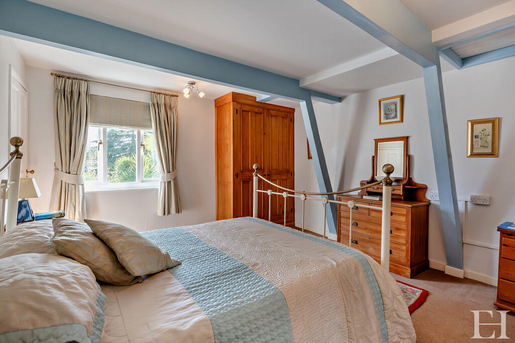 8591206-interiorw...