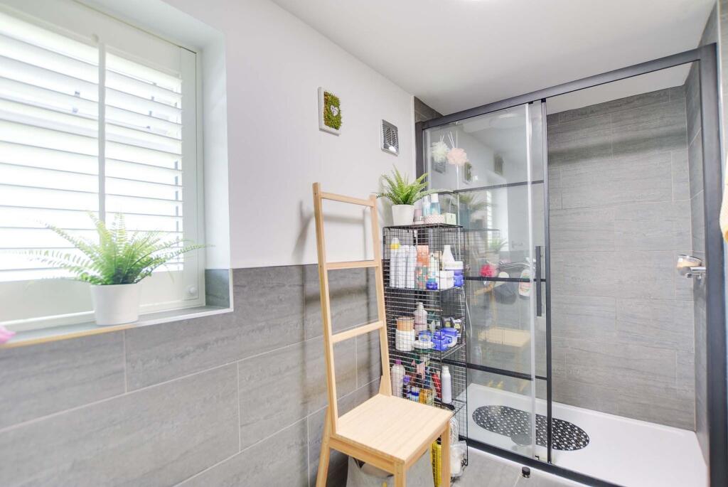 Ground Floor Shower Room