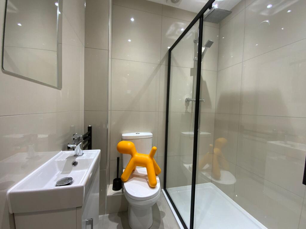 Bathroom 3