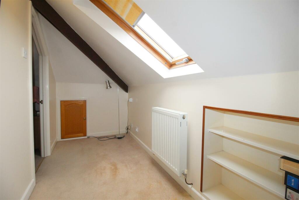 Leach Lane, 86, office or dressing area.JPG