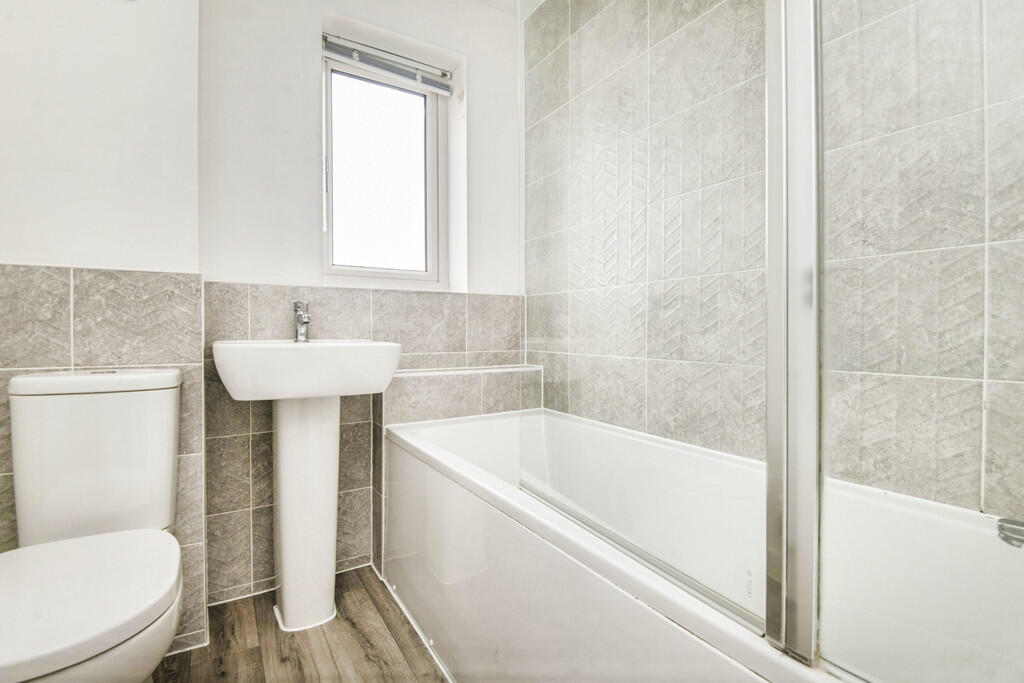 37aldridgeplace-0...