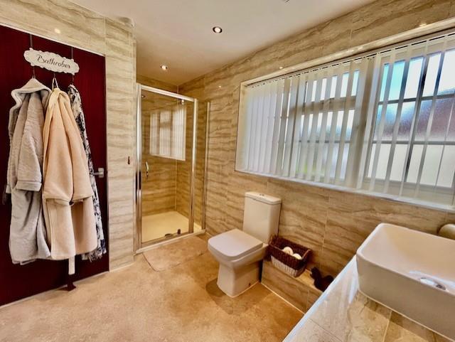 (Master En-Suite Photo Two)