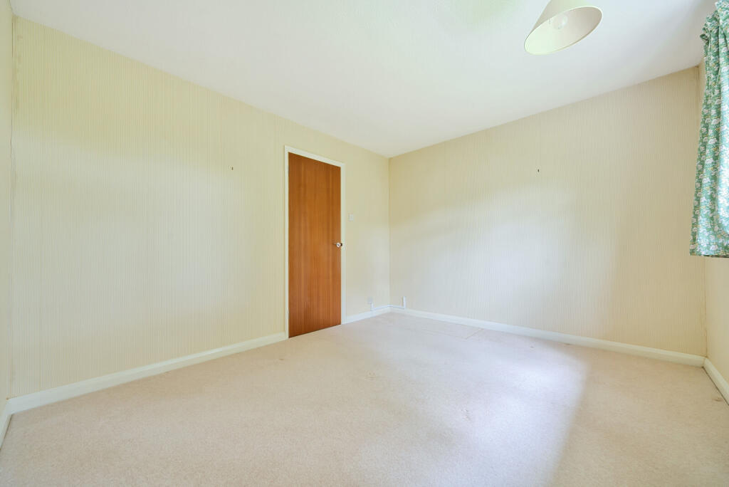 1303027-7-6842df4...