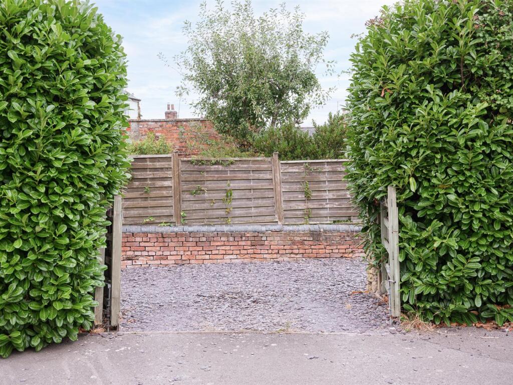 12 London Road-34.jpg