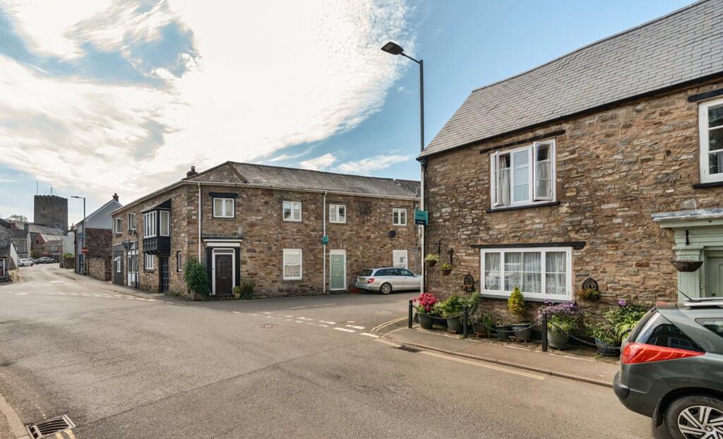 Bampton, Seddons