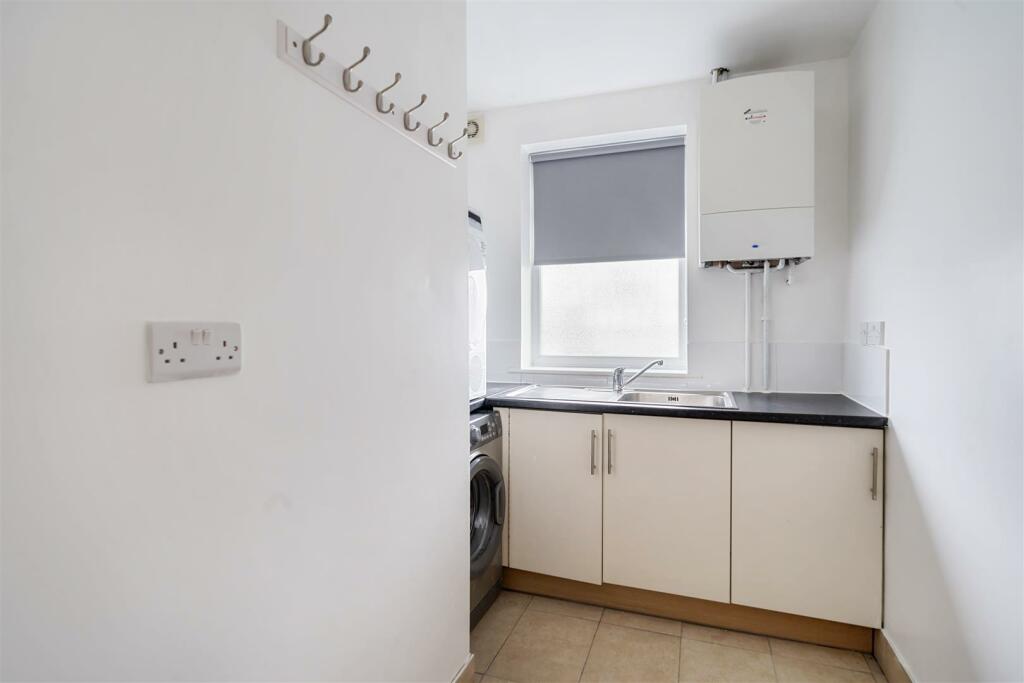 Utility Room.jpg