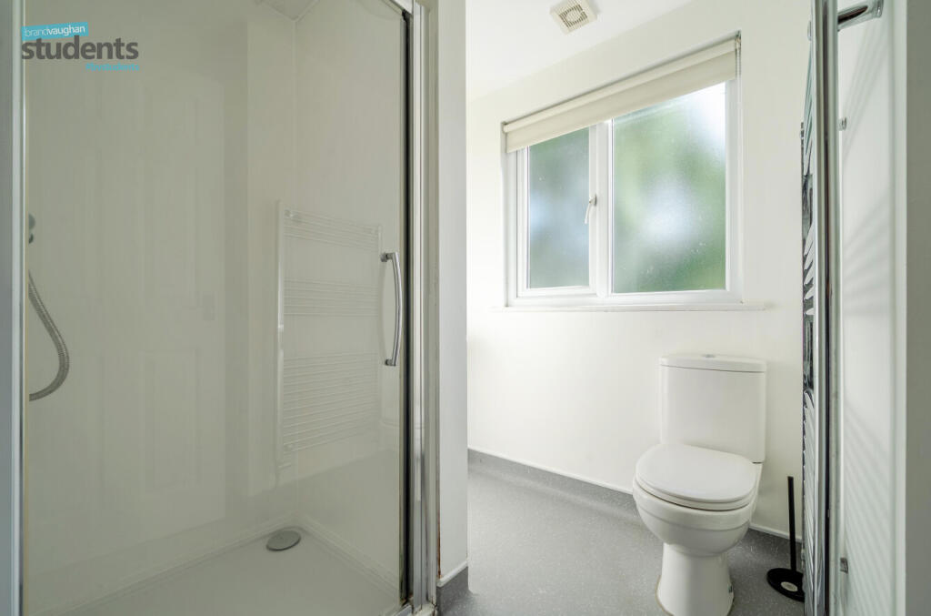 66b9ddb7-4541-4eb...