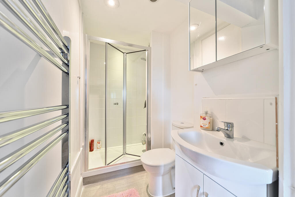 12958238682b4d403cbd6arw