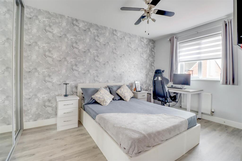 16 MAPLE LANE WICKFORD-3.jpg