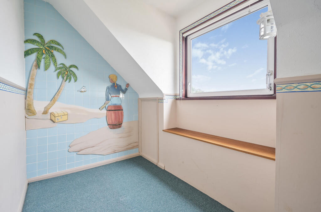 1359301-16-68ee23...