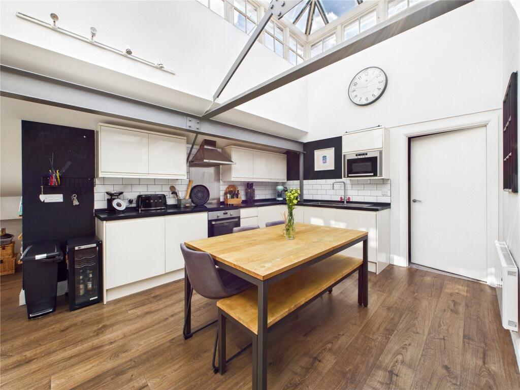 Kitchen/Diner/Lounge