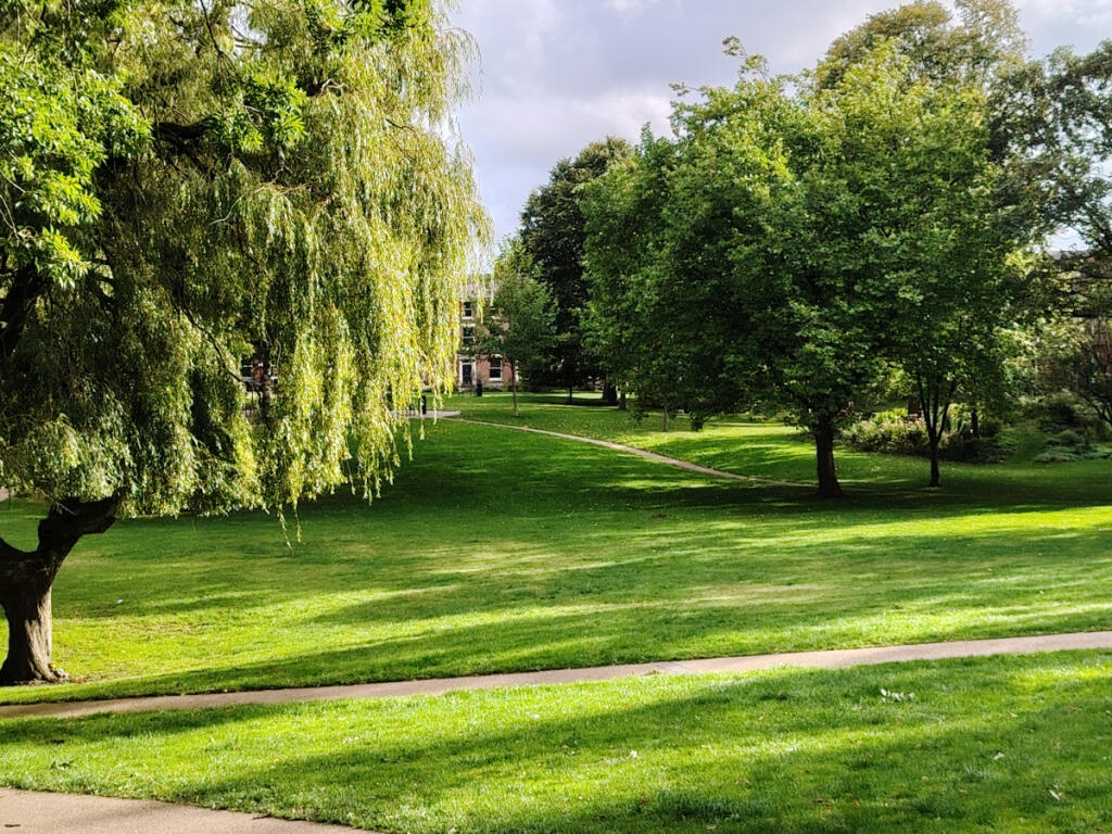 33 Bairstow Street - House Share