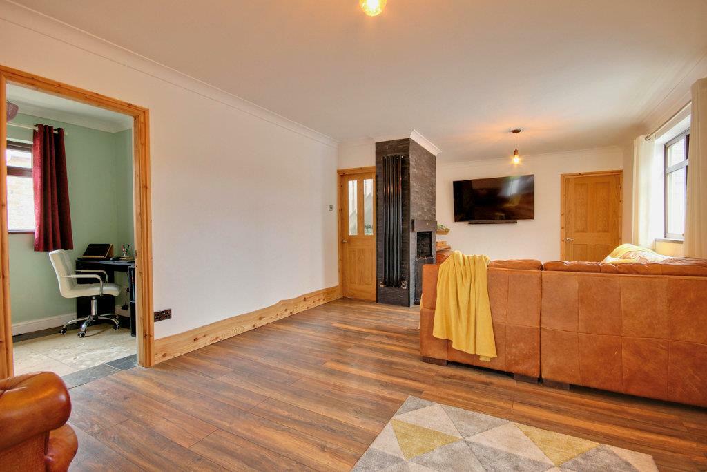 Lounge Dining Room