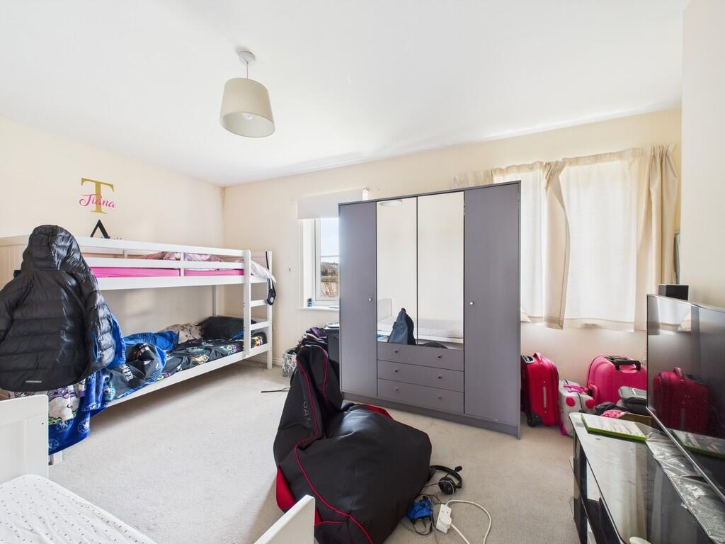 CAM02089G0-PR0435...