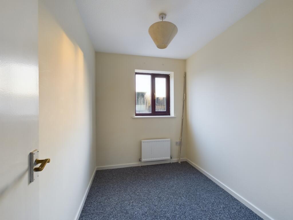 CAM03062G0-PR0112-STILL004