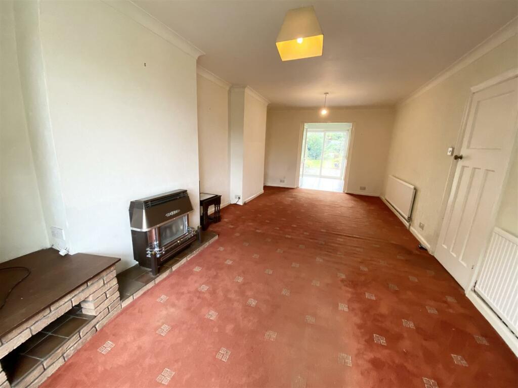 Living &amp; Dining Room