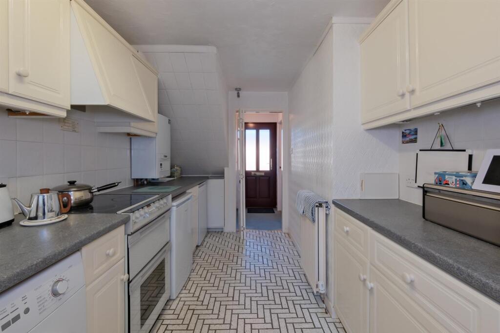 015-44 Ettrick Street Wishaw ML2 7.jpg