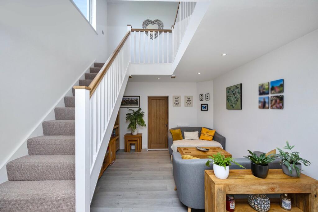Snug/Lounge