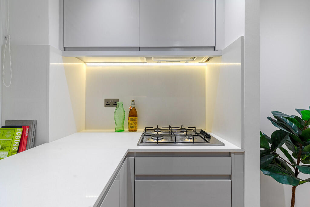 Betterton_House_0...