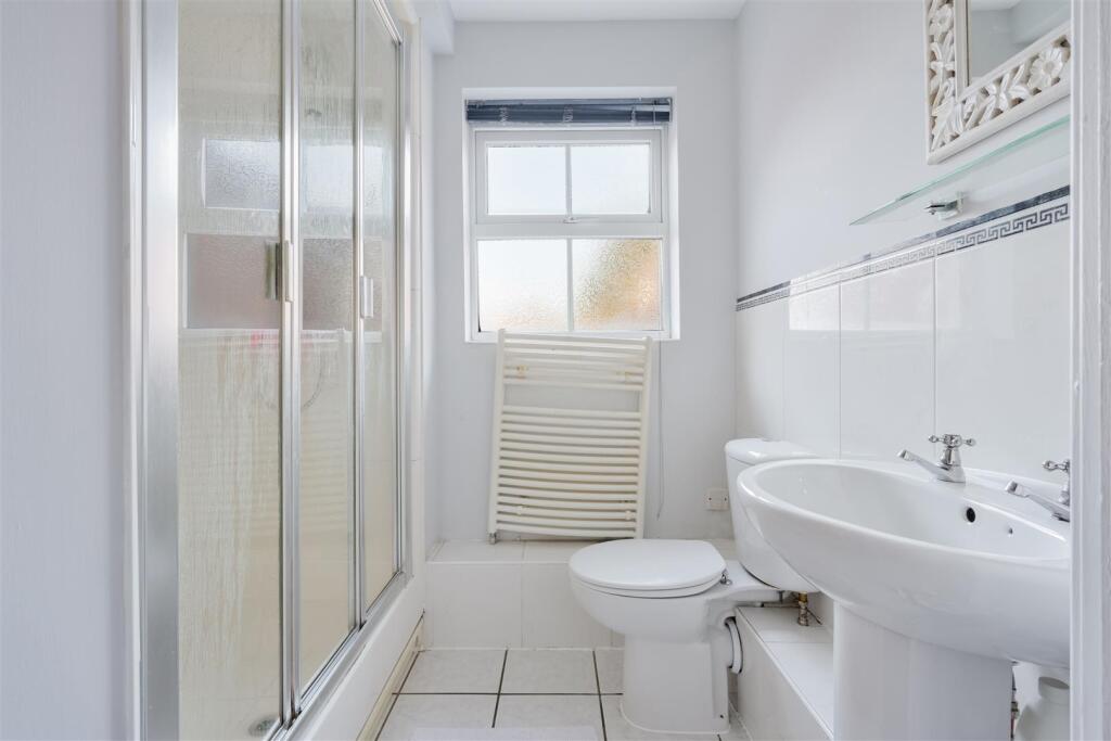 LIND ROAD, 19, FLAT 5 (16 FROM 28)-5.jpg