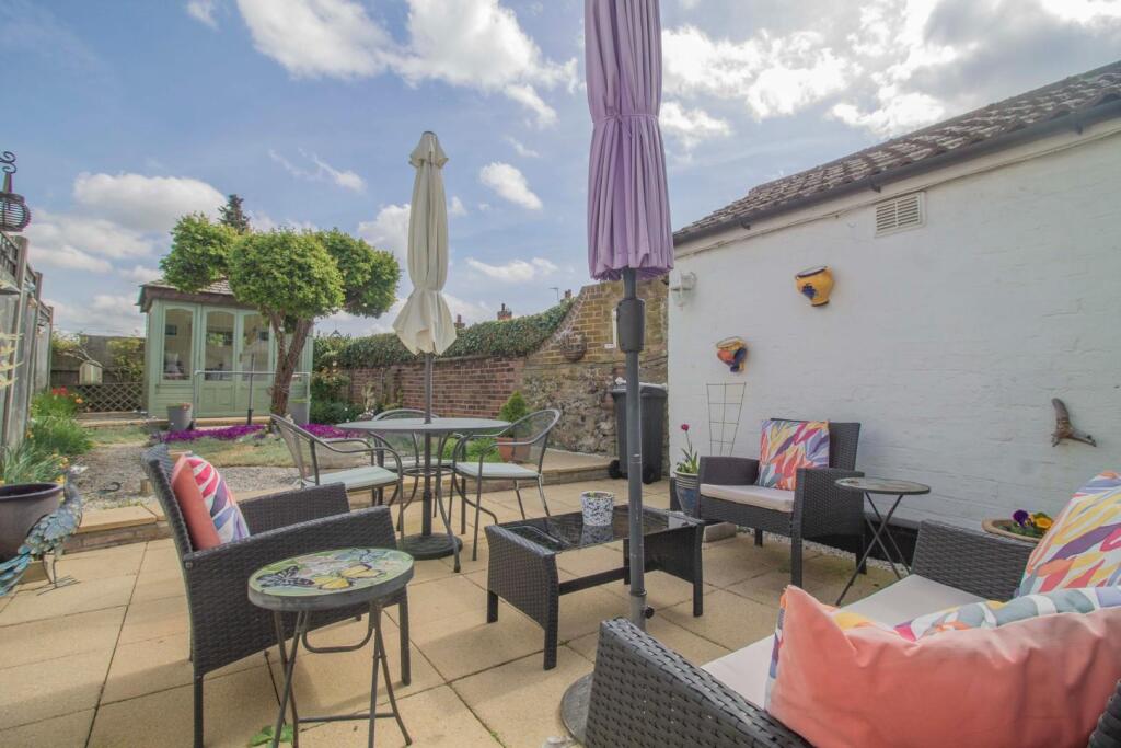 97 Northgate Street [Garden] 02.jpg