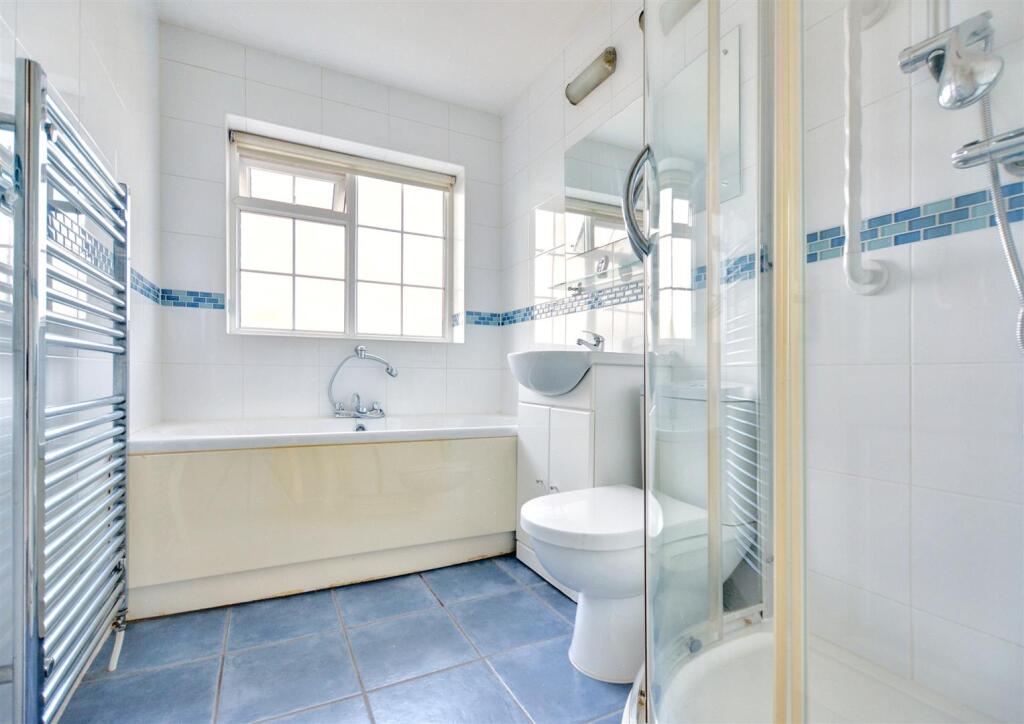 Bathroom.jpeg