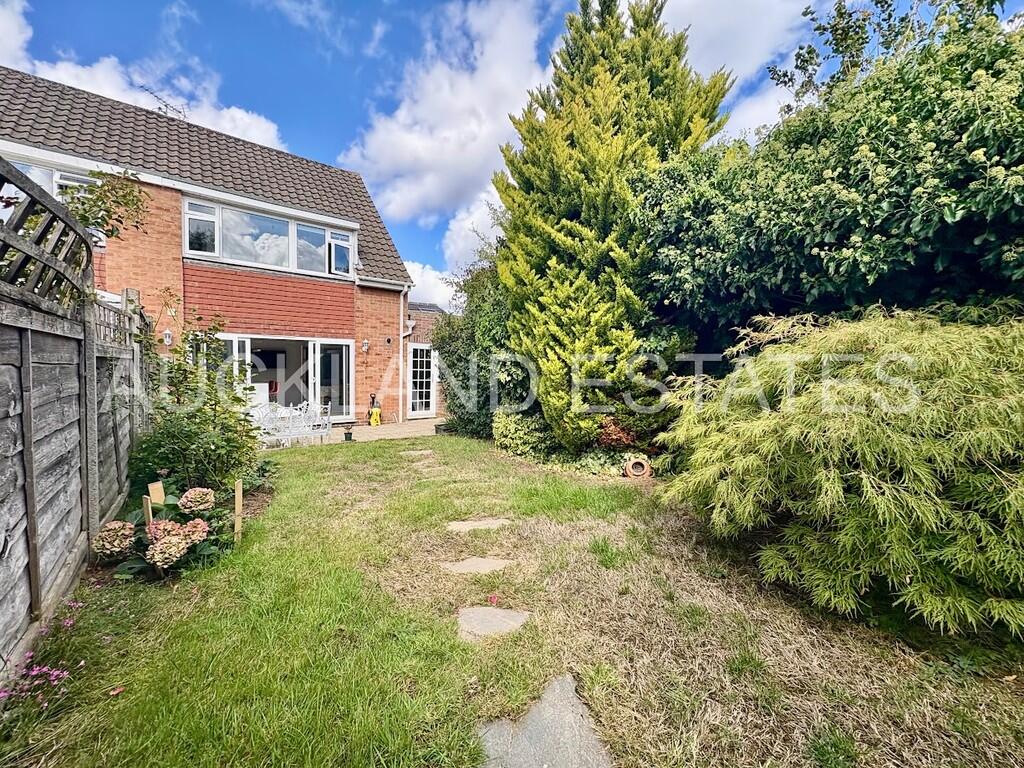 IMG_7444-17576852...