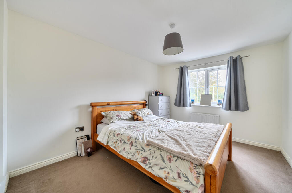 1375638-7-69088db...