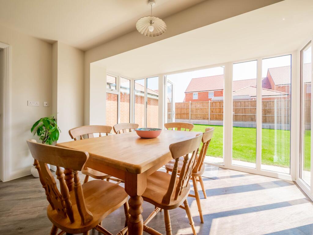 Kitchen/Dining Room