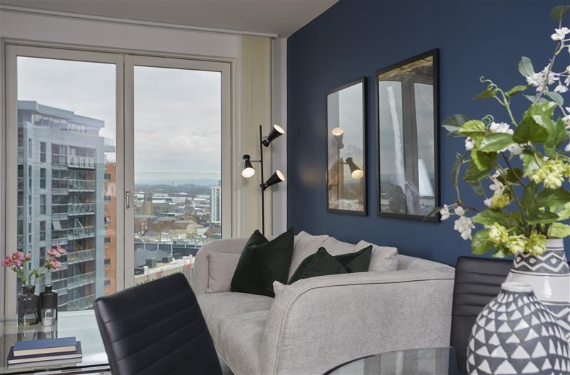 JLL Apartment 180...