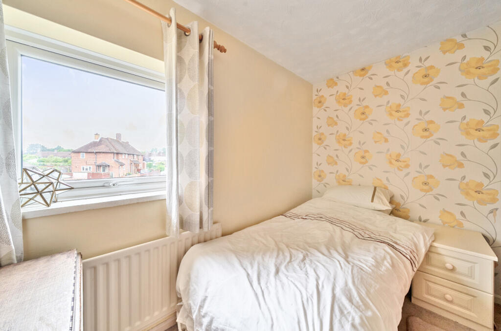 1315689-9-6864fbc...