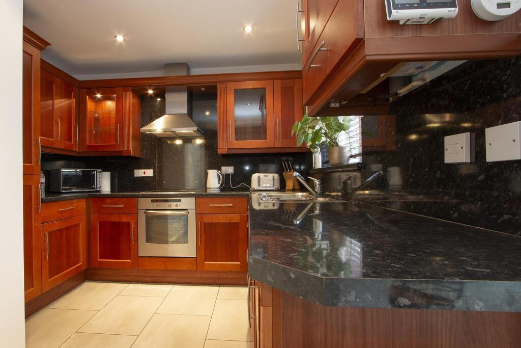 14 Hadleigh Drive, Sutton kitchen 2.jpg