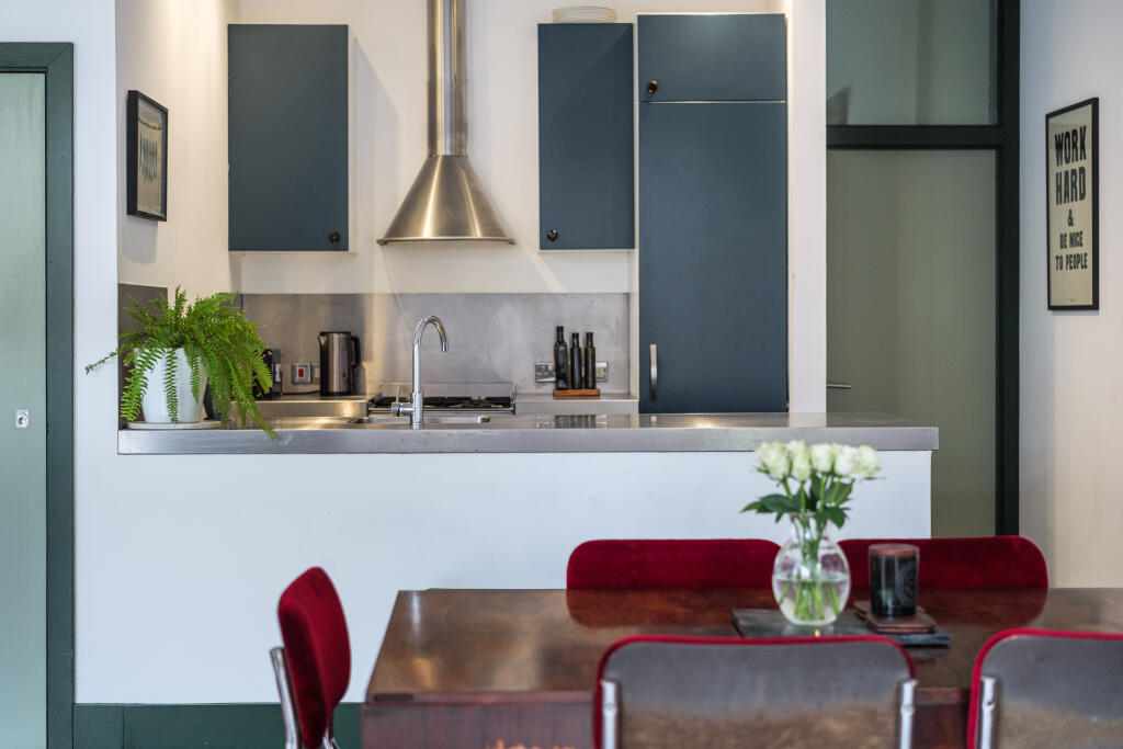 SUNLIGHT-SQUARE-1 (18).jpg