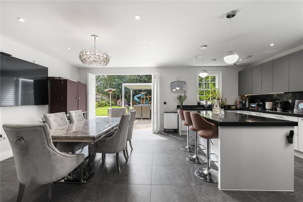 Kitchen/Breakfast