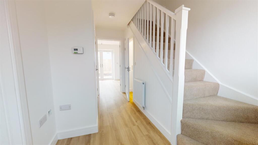 Hallway.jpg