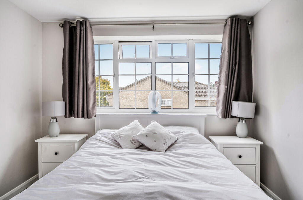 1364503-3-68ee81b...