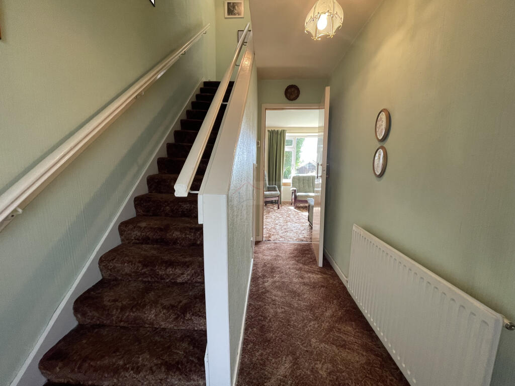 Hallway.JPG
