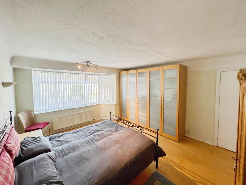 d299e735--4550-B93F-A2488B186F2E-20392-000002CF483