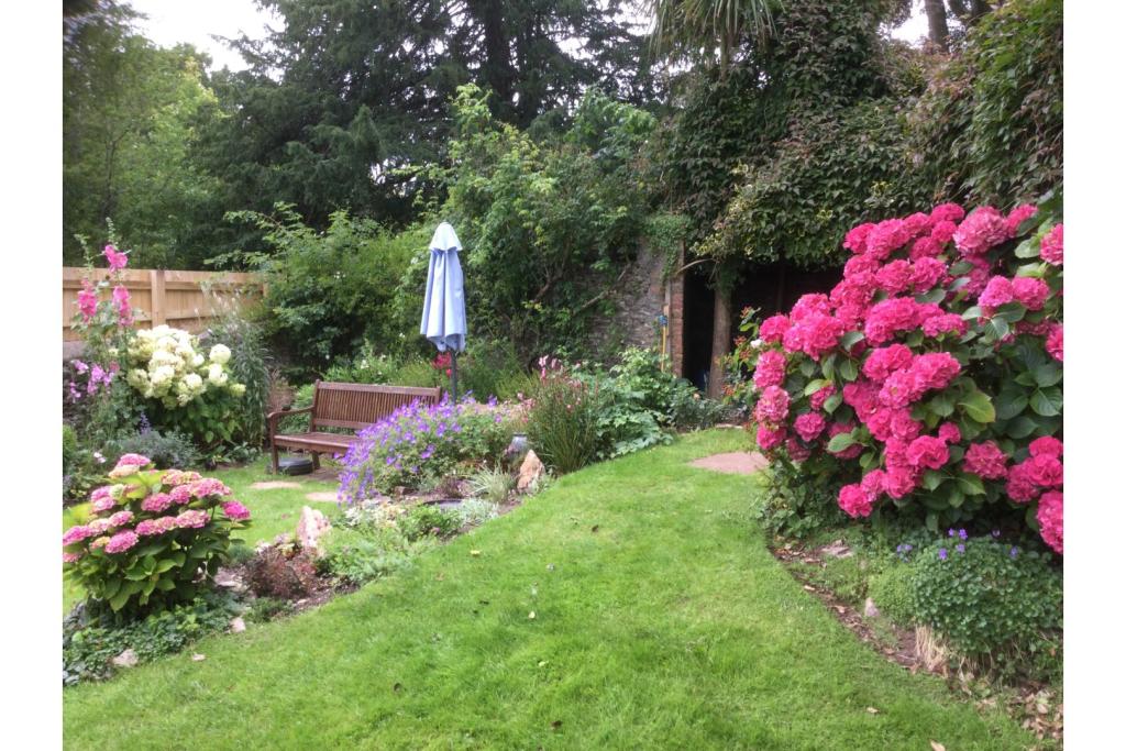 Communal Gardens