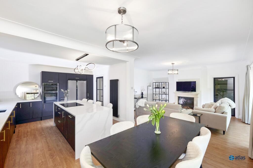 Kitchen/Dining/Living Area