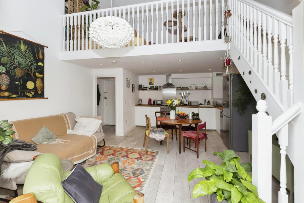 Living / Dining Room