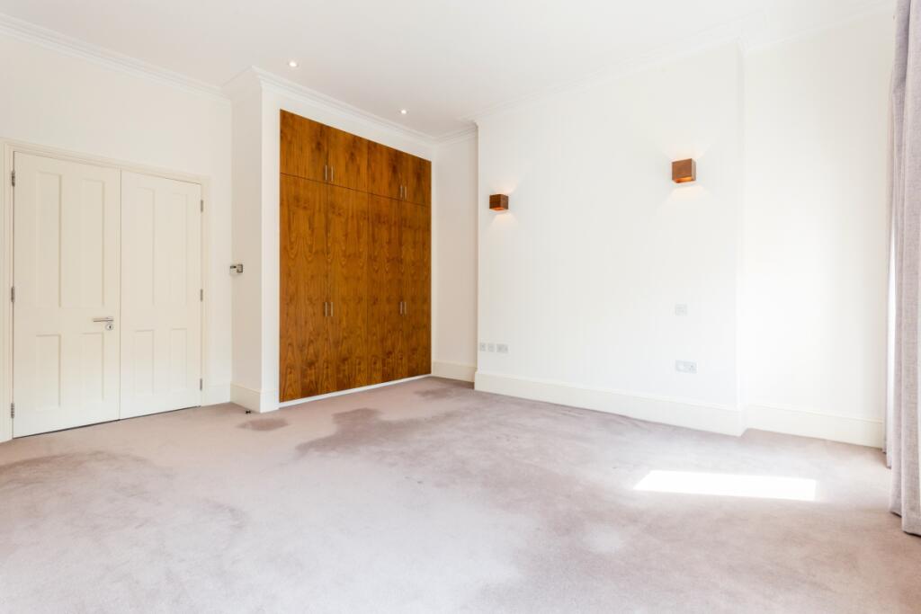 Coolhurst Road, 2...