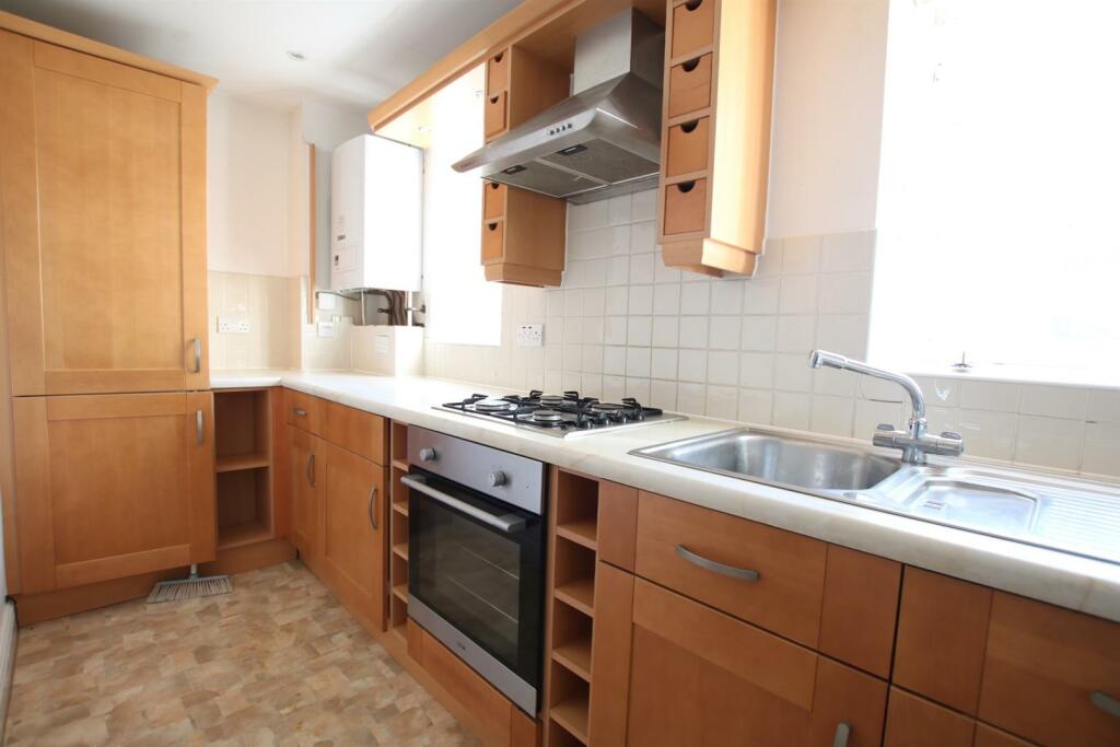 Kitchen.JPG