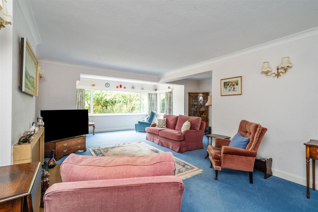 15 Brueton Avenue_44.jpg