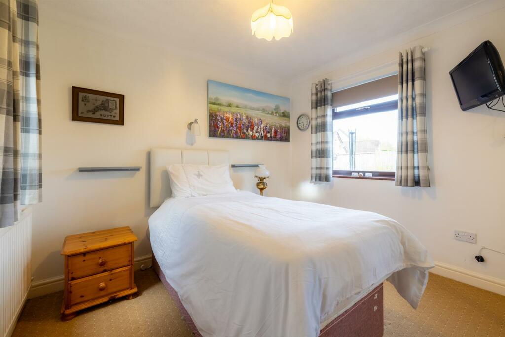 2 Glendale Grove-35.jpg